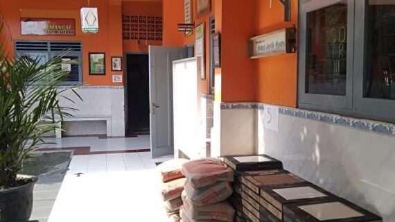 Keramik Dinding Sekolah Di Medan