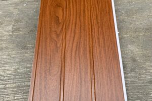 Lantai PVC Warna Coklat