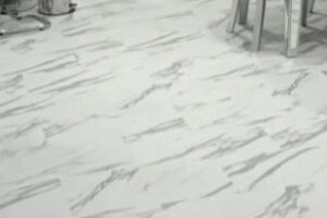 Vinyl lantai motif marmer