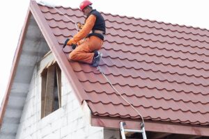 Renovasi atap Rumah Sakit